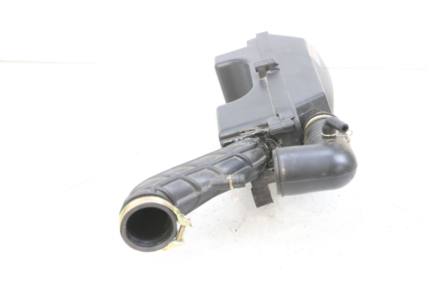 photo de OBUDOWA FILTRA POWIETRZA JM MOTORS SANTANA EVO 50 (2024 - 2026) - Zbliżenie techniczne