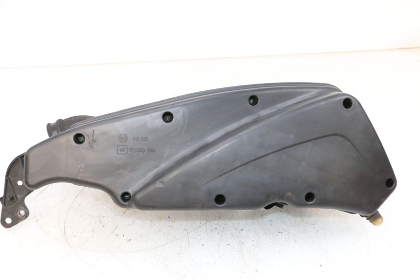 photo de OBUDOWA FILTRA POWIETRZA PEUGEOT SATELIS 125 (2013 - 2018) - Szczegół części