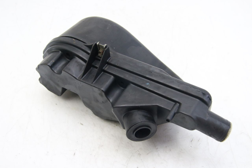 photo de OBUDOWA FILTRA POWIETRZA APRILIA SCARABEO 4T 50 (2009 - 2017) - Zoom stanu zużycia