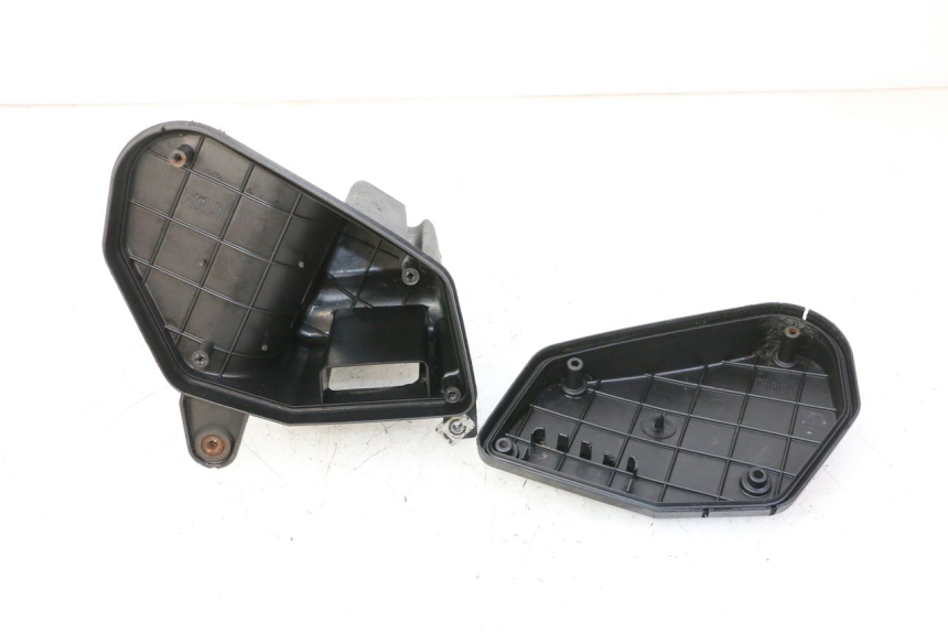 photo de OBUDOWA FILTRA POWIETRZA GILERA SMT SUPERMOTARD 50 (2009 - 2017) - Szczegół części