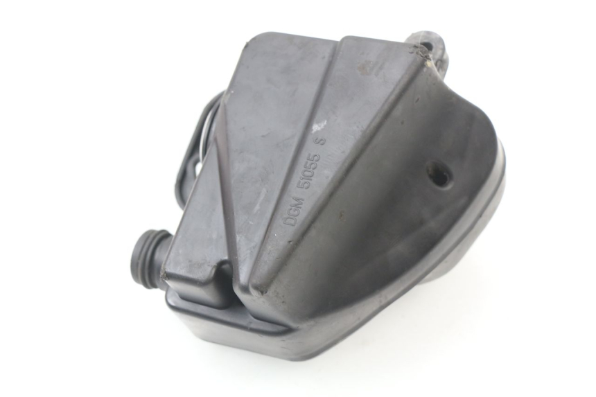 photo de OBUDOWA FILTRA POWIETRZA PEUGEOT SPEEDFIGHT 2 AC 50 (2000 - 2009) - Zoom stanu zużycia