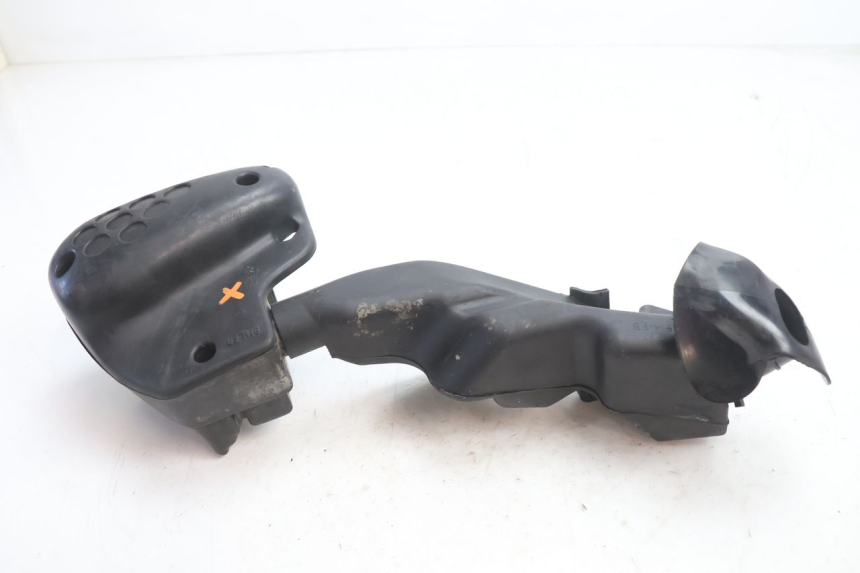 photo de OBUDOWA FILTRA POWIETRZA PEUGEOT SPEEDFIGHT LC 50 (1996 - 2002) - Inny kąt widzenia
