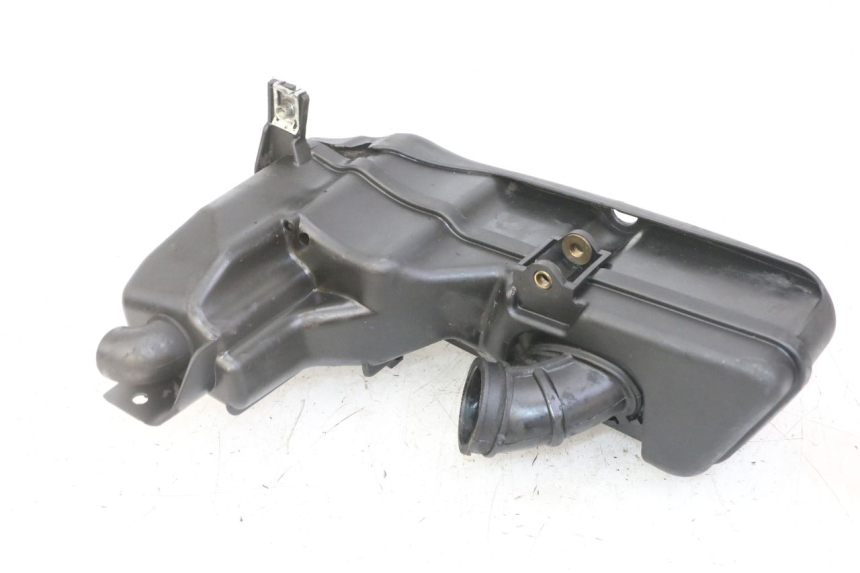 photo de OBUDOWA FILTRA POWIETRZA APRILIA SR 2T 50 (2018 - 2022) - Szczegół części