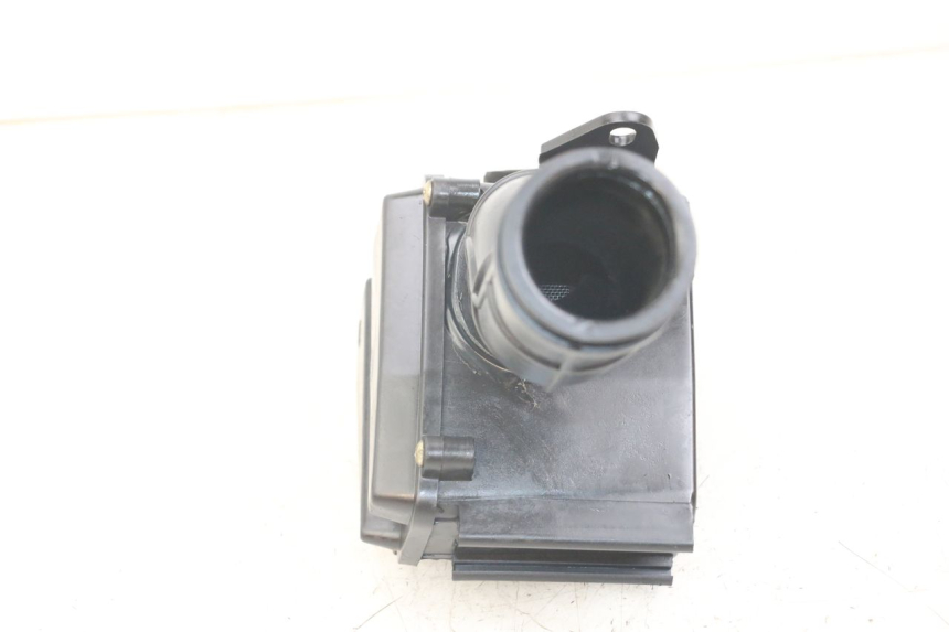 photo de OBUDOWA FILTRA POWIETRZA HYTRACK ST 170 (2020 - 2024) - Szczegół części