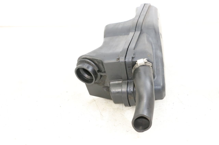 photo de OBUDOWA FILTRA POWIETRZA PEUGEOT STREETZONE 2T 50 (2014 - 2019) - Inny kąt widzenia