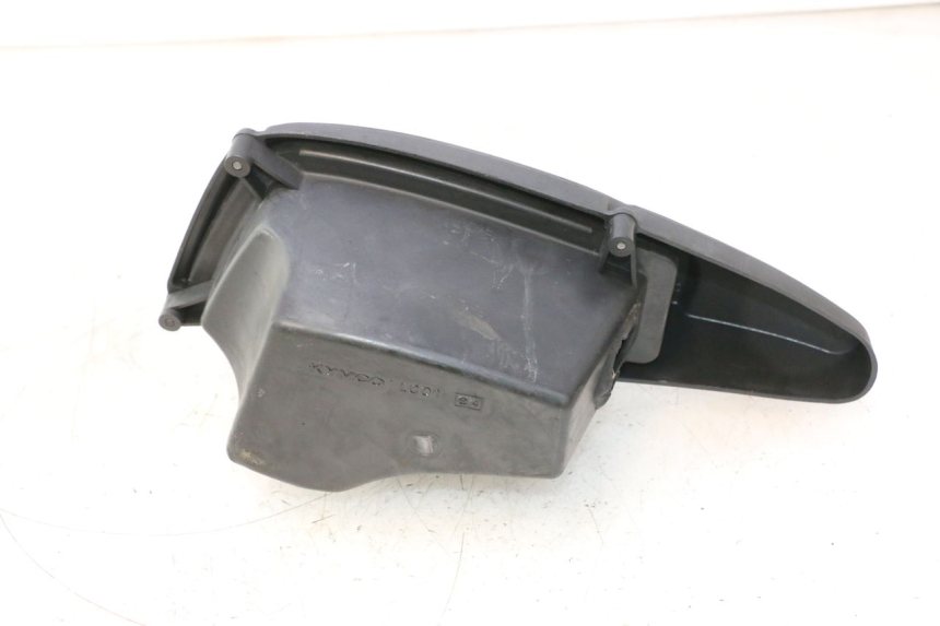 photo de SKRZYNKA FILTRA POWIETRZA KYMCO SUPER 8 2T 50 (2007 - 2013) - Zbliżenie techniczne