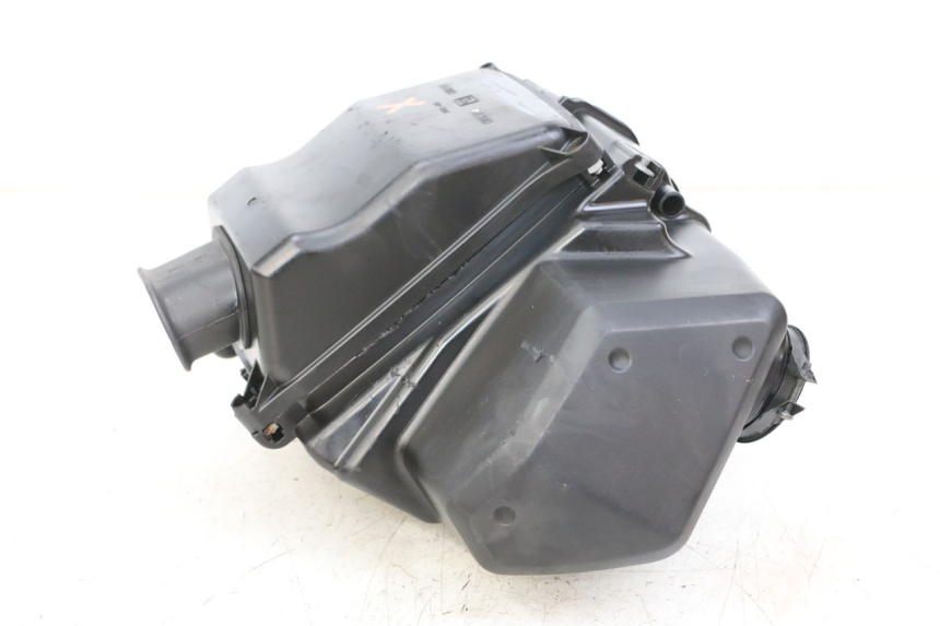 photo de OBUDOWA FILTRA POWIETRZA SUZUKI GSX F GSXF 650 (2007 - 2015) - Zbliżenie techniczne