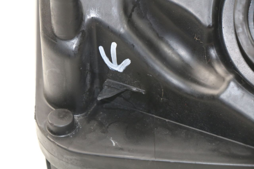 photo de OBUDOWA FILTRA POWIETRZA SUZUKI SV S ABS 650 (2003 - 2009) - Punkty mocowania