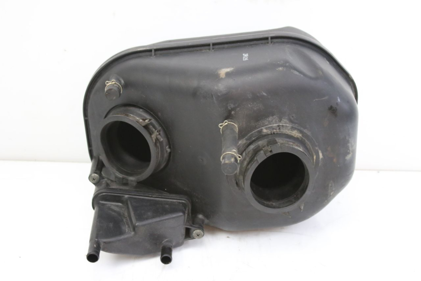 photo de OBUDOWA FILTRA POWIETRZA SUZUKI SV S 650 (1999 - 2002) - Inny kąt widzenia