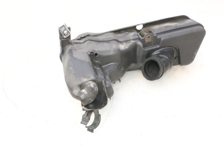 photo de OBUDOWA FILTRA POWIETRZA PIAGGIO VESPA LX 2T 50 (2005 - 2013) - Szczegół części