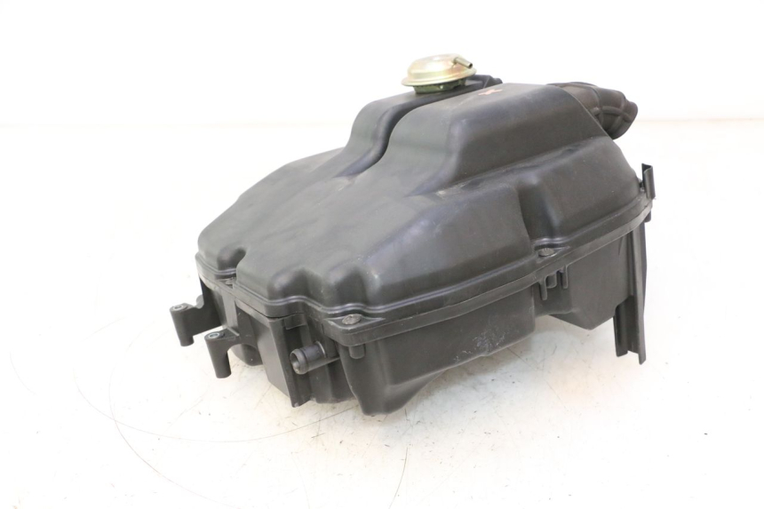 photo de OBUDOWA FILTRA POWIETRZA HONDA VFR FI RC46 800 (1998 - 2001) - Zbliżenie techniczne