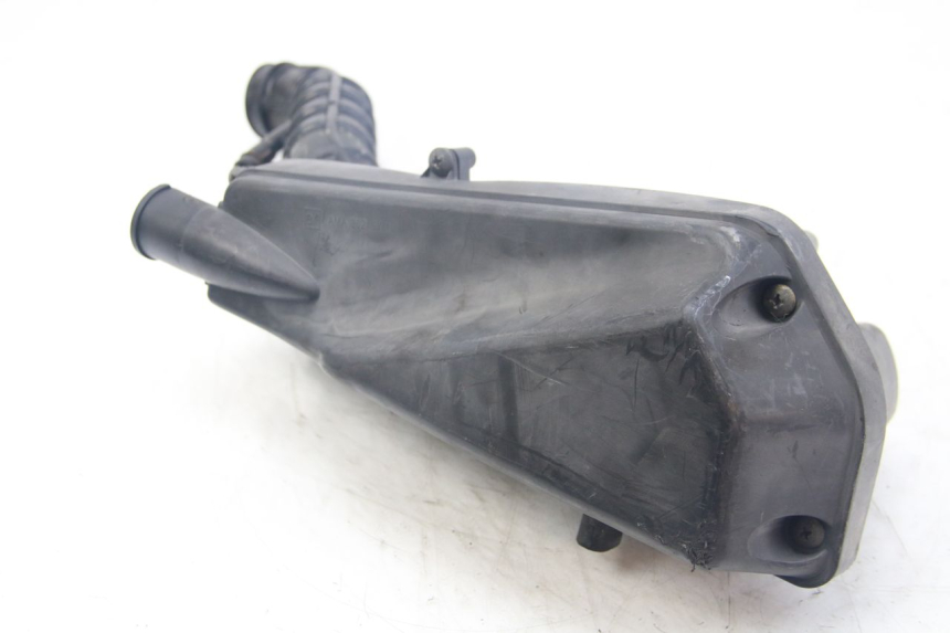 photo de OBUDOWA FILTRA POWIETRZA PEUGEOT VIVACITY NEW 4T 50 (2008 - 2017) - Szczegół części