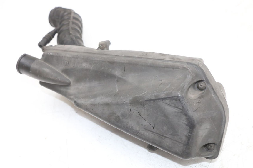 photo de OBUDOWA FILTRA POWIETRZA PEUGEOT VIVACITY NEW 4T 50 (2008 - 2017) - Szczegół części