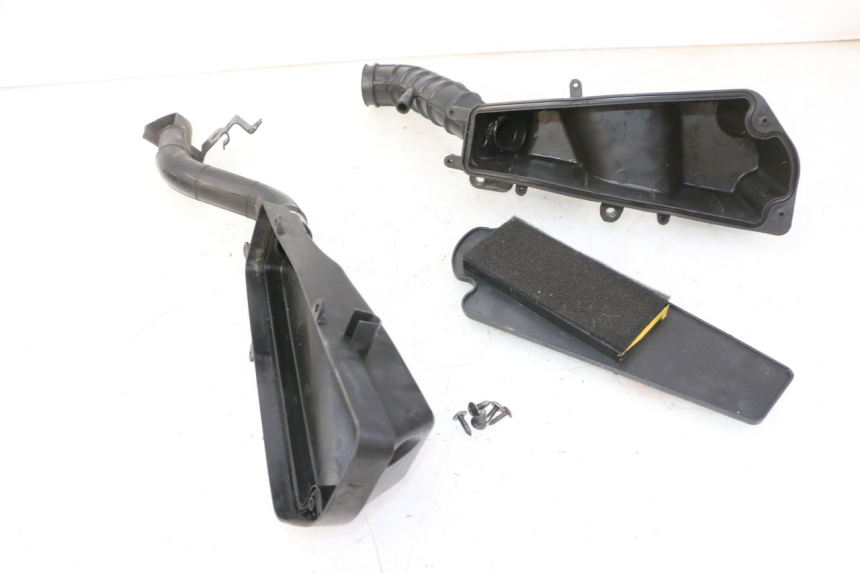 photo de OBUDOWA FILTRA POWIETRZA PEUGEOT VIVACITY NEW 4T 50 (2008 - 2017) - Oznaczenia i referencje