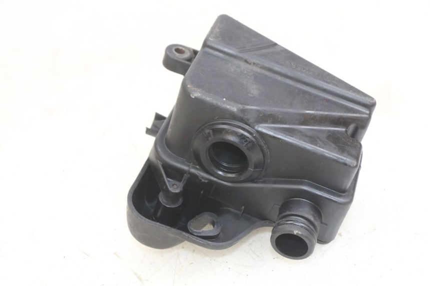 photo de OBUDOWA FILTRA POWIETRZA PEUGEOT VIVACITY 50 (2004 - 2009) - Zoom stanu zużycia