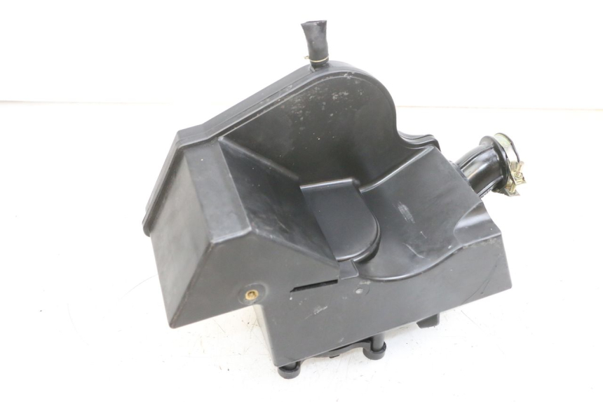 photo de OBUDOWA FILTRA POWIETRZA DAELIM VJ ROADWIN FI 125 (2008 - 2017) - Zoom stanu zużycia