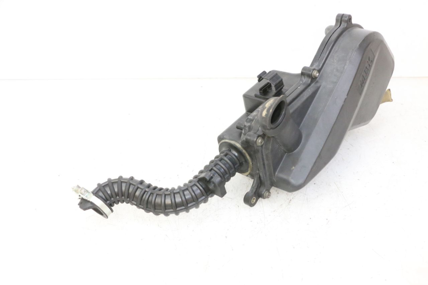 photo de OBUDOWA FILTRA POWIETRZA MBK WAAP 125 (2008 - 2013) - Zbliżenie techniczne