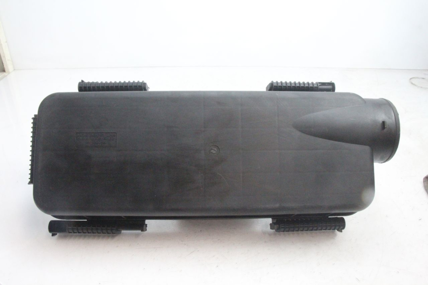 photo de SKRZYNKA FILTRA POWIETRZA YAMAHA WAVE RUNNER GP R 1200 (2000 - 2003) - Zbliżenie techniczne