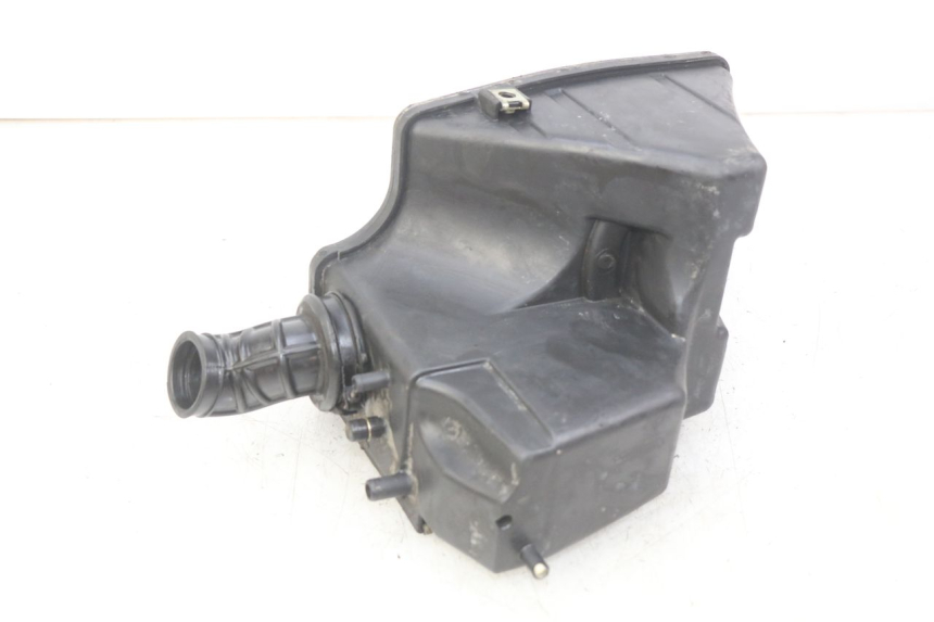 photo de OBUDOWA FILTRA POWIETRZA SYM WOLF SB 125 (2011 - 2018) - Zbliżenie techniczne