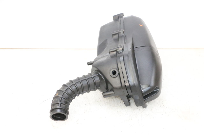 photo de OBUDOWA FILTRA POWIETRZA YAMAHA XMAX X-MAX 125 (2006 - 2009) - Widok ogólny
