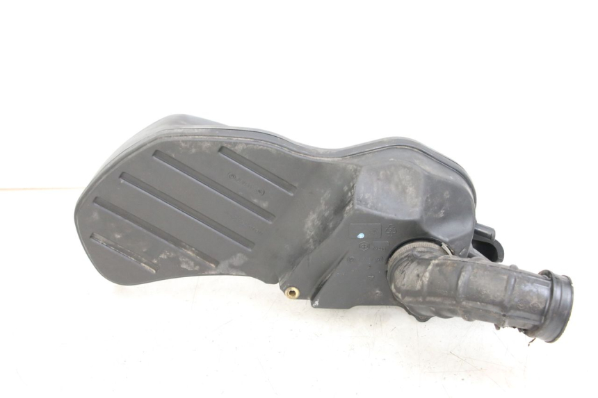 photo de OBUDOWA FILTRA POWIETRZA PIAGGIO X10 125 (2012 - 2017) - Zoom stanu zużycia