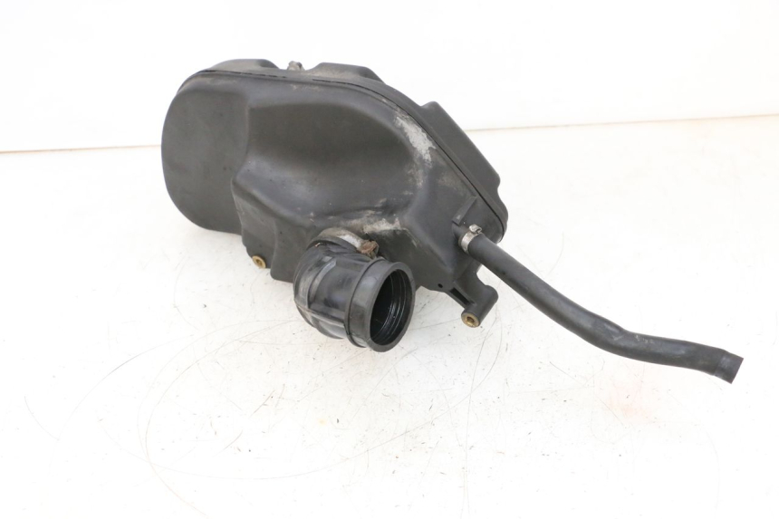 photo de OBUDOWA FILTRA POWIETRZA PIAGGIO X8 125 (2004 - 2007) - Zbliżenie techniczne