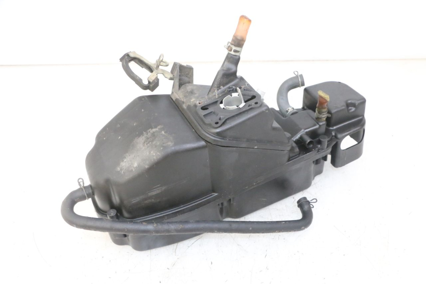 photo de OBUDOWA FILTRA POWIETRZA HONDA XLV VARADERO 125 (2000 - 2006) - Inny kąt widzenia