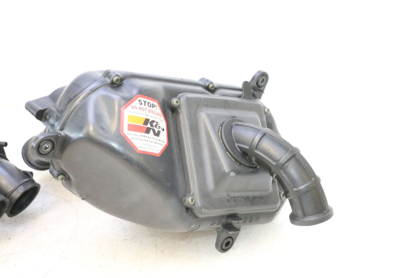 photo de SKRZYNKA FILTRA POWIETRZA YAMAHA XP T-MAX ABS 500 (2005 - 2005) - Zbliżenie komponentów