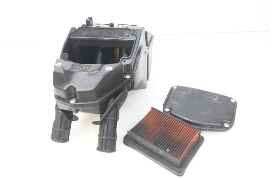 photo de OBUDOWA FILTRA POWIETRZA YAMAHA XP T-MAX TMAX ABS 530 (2012 - 2015) - Inny kąt widzenia