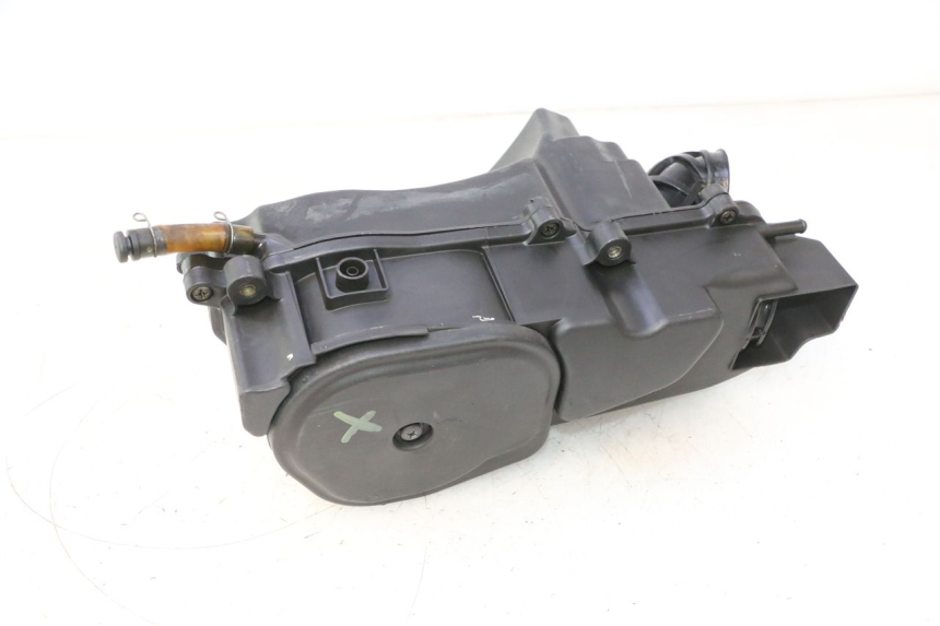 photo de OBUDOWA FILTRA POWIETRZA YAMAHA YP MAJESTY 125 (1998 - 2001) - Zoom stanu zużycia