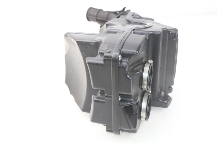 photo de OBUDOWA FILTRA POWIETRZA YAMAHA YP T-MAX TMAX 530 (2017 - 2020) - Zbliżenie techniczne