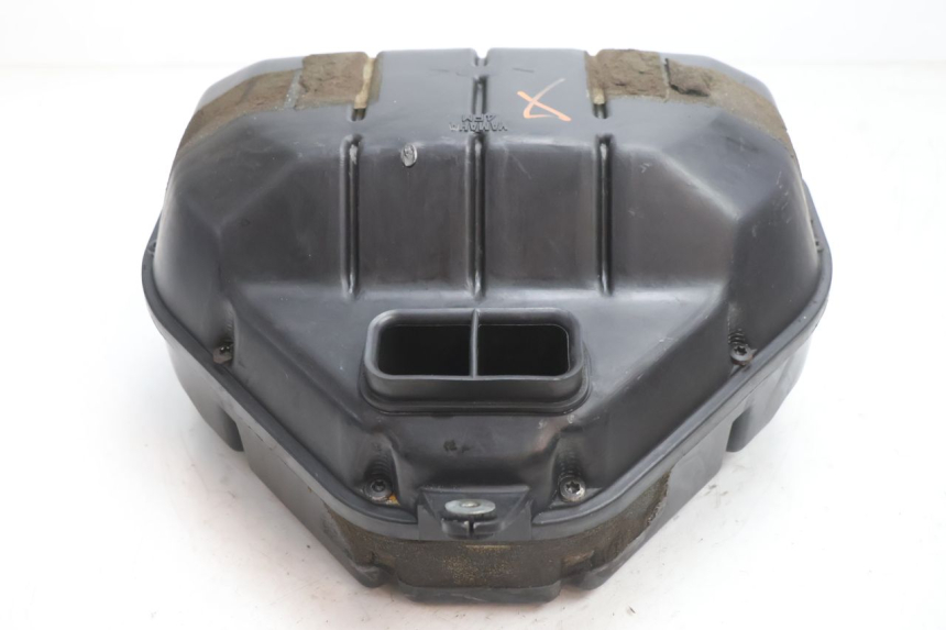 photo de SKRZYNKA FILTRA POWIETRZA YAMAHA YZF R GENESIS 750 (1993 - 1998) - Zoom stanu zużycia