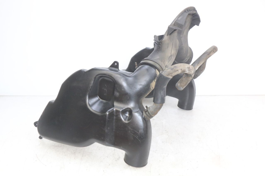 photo de OBUDOWA FILTRA POWIETRZA YAMAHA YZF R THUNDERCAT 600 (1996 - 2003) - Inny kąt widzenia