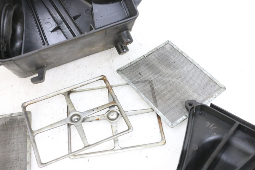 photo de OBUDOWA FILTRA POWIETRZA KYMCO ZING 125 (1997 - 2003) - Część sprawdzona