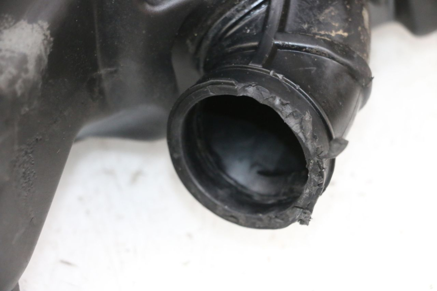 photo de OBUDOWA FILTRA POWIETRZA PIAGGIO ZIP 2T 50 (2009 - 2019) - Szczegół części