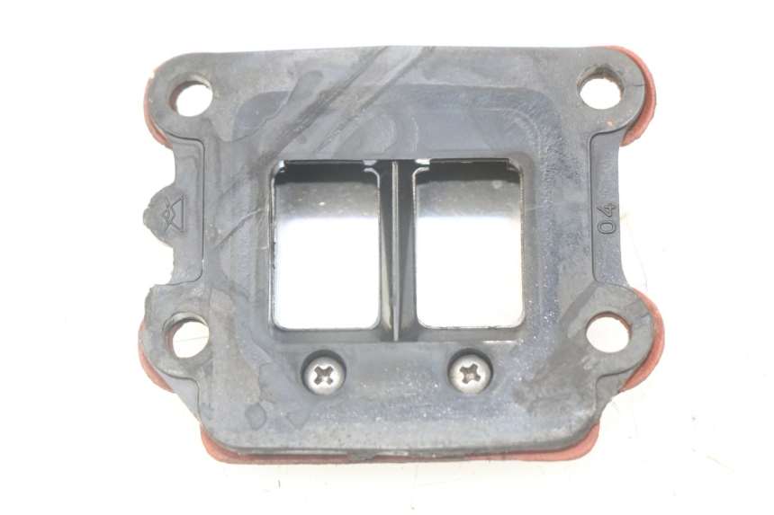 photo de OBUDOWA ZAWORÓW KANAŁOWYCH MBK BOOSTER SPIRIT 50 (1996 - 1999) - Zoom stanu zużycia