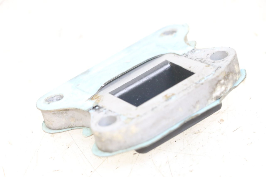 photo de OBUDOWA ZAWORÓW KRZYWKOWYCH PEUGEOT BUXY 50 (1993 - 1998) - Szczegół części