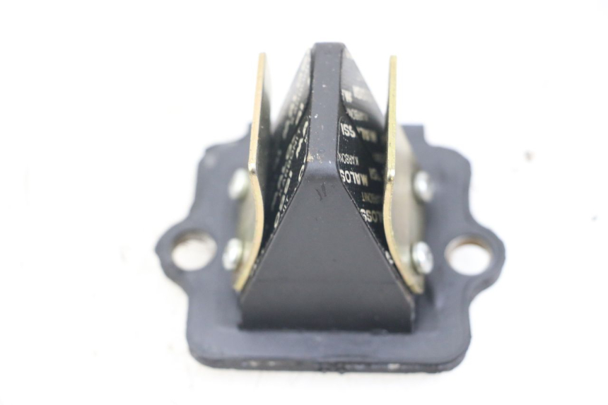 photo de OBUDOWA ZAWORÓW KRZYWKOWYCH GILERA DNA 50 (2000 - 2007) - Szczegół części