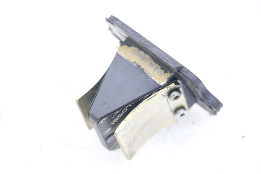 photo de OBUDOWA ZAWORÓW KRZYWKOWYCH GILERA DNA 50 (2000 - 2007) - Zoom stanu zużycia