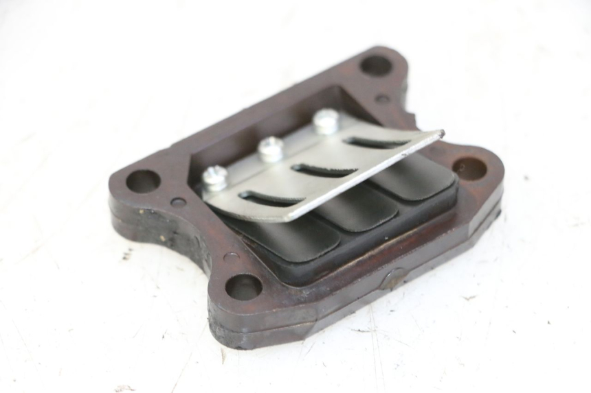 photo de OBUDOWA ZAWORÓW KANAŁOWYCH PEUGEOT ELYSTAR 50 (2002 - 2014) - Widok główny