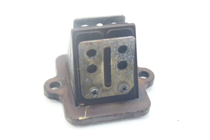 photo de OBUDOWA ZAWORÓW KRZYWKOWYCH PEUGEOT LUDIX SNAKE 2T 50 (2004 - 2014) - Zoom stanu zużycia