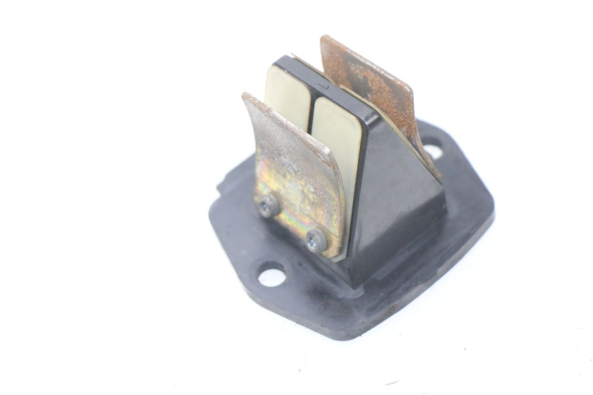 photo de OBUDOWA ZAWORÓW KANAŁOWYCH PIAGGIO NEW TYPHOON 50 (2010 - 2017) - Widok główny