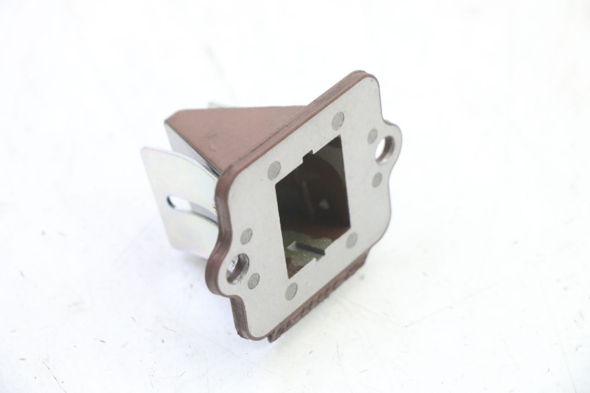 photo de OBUDOWA ZAWORÓW KANAŁOWYCH PIAGGIO NRG POWER PUREJET 50 (2018 - 2021) - Szczegół części