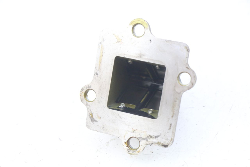 photo de OBUDOWA ZAWORÓW KRZYWKOWYCH TNT MOTOR OTTO 2T 50 (2012 - 2018) - Szczegół części