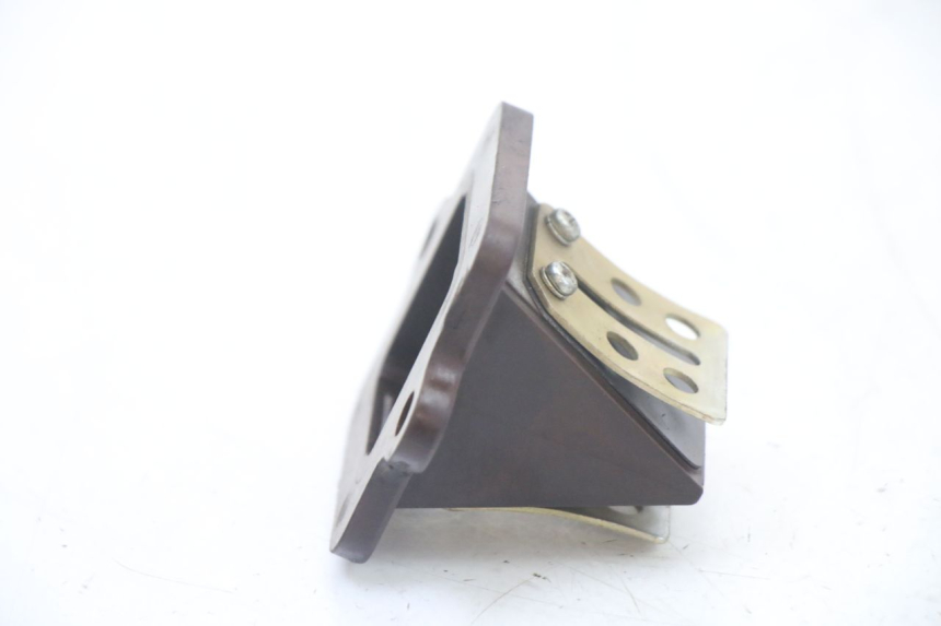 photo de OBUDOWA ZAWORÓW KANAŁOWYCH PEUGEOT LUDIX ONE 50 (2005 - 2008) - Zoom stanu zużycia