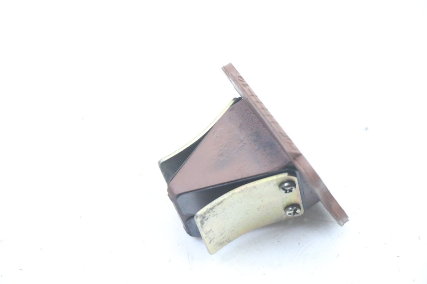 photo de OBUDOWA ZAWORÓW KANAŁOWYCH PIAGGIO VESPA S 2T 50 (2007 - 2014) - Zbliżenie techniczne