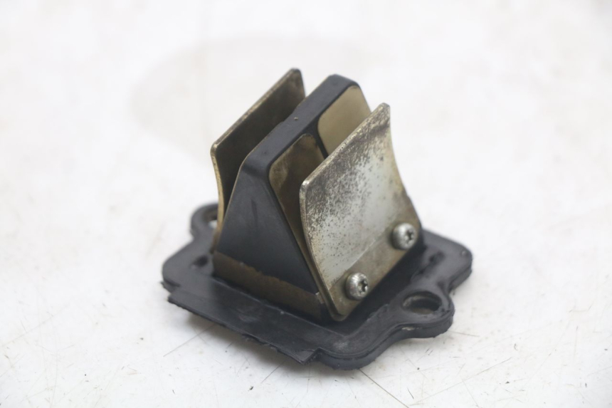 photo de OBUDOWA ZAWORÓW KANAŁOWYCH GILERA RUNNER LC 50 (1997 - 1998) - Widok główny