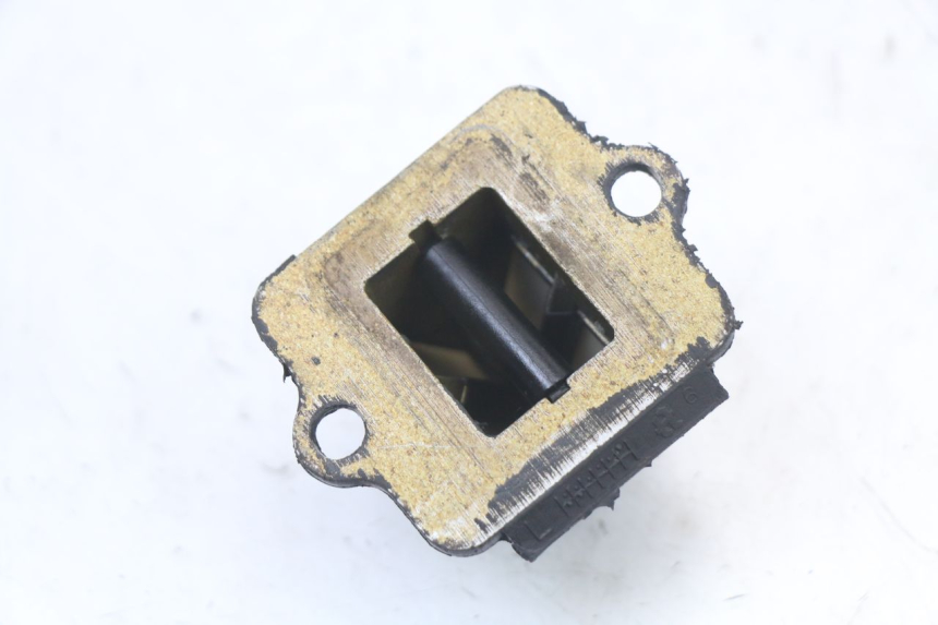 photo de OBUDOWA ZAWORÓW KANAŁOWYCH GILERA RUNNER LC 50 (1997 - 1998) - Zbliżenie techniczne