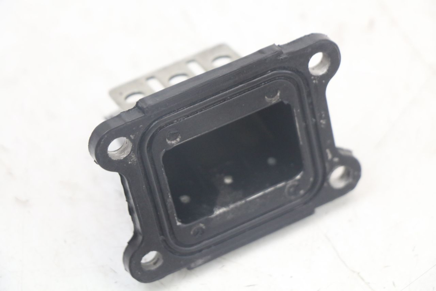 photo de OBUDOWA ZAWORÓW KANAŁOWYCH DERBI SENDA SM X-TREME 50 (2006 - 2010) - Szczegół części