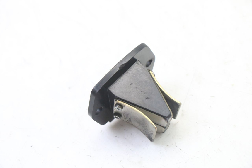 photo de OBUDOWA ZAWORÓW KANAŁOWYCH APRILIA SR 2T 50 (2018 - 2022) - Zoom stanu zużycia